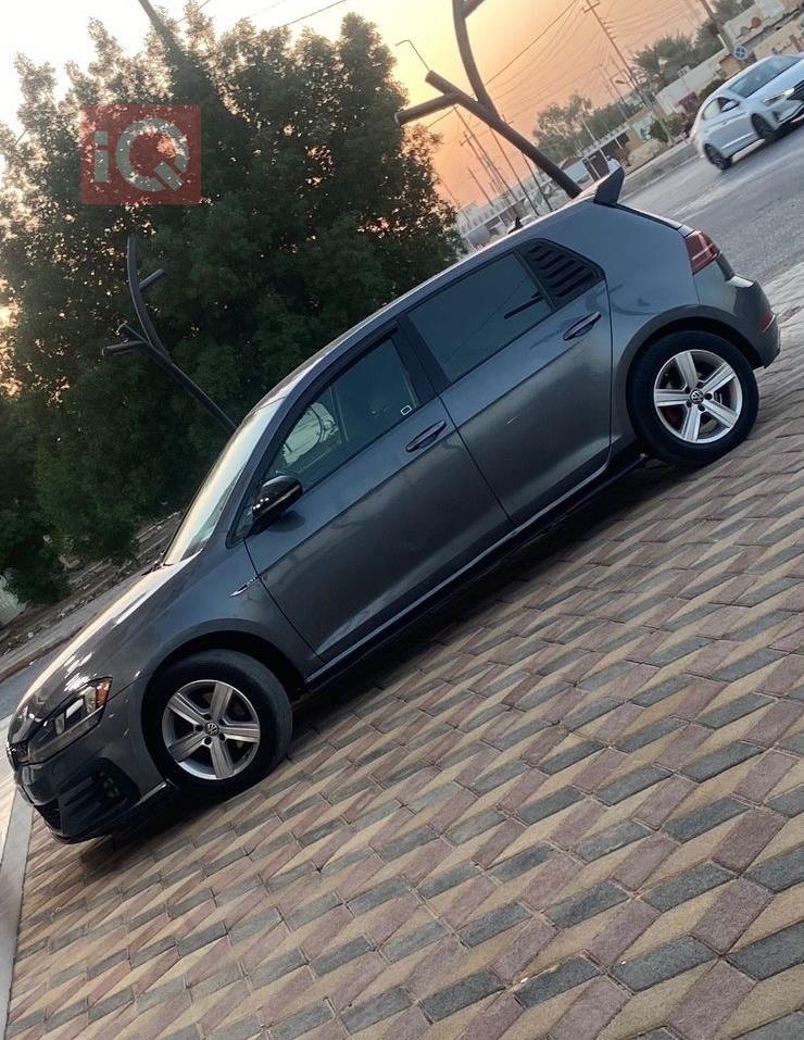 فولكسفاغن جولف